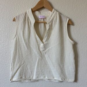 Pink Lily White Sleeveless Top Size Large